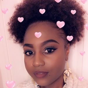 Meet your Posher, Asjah